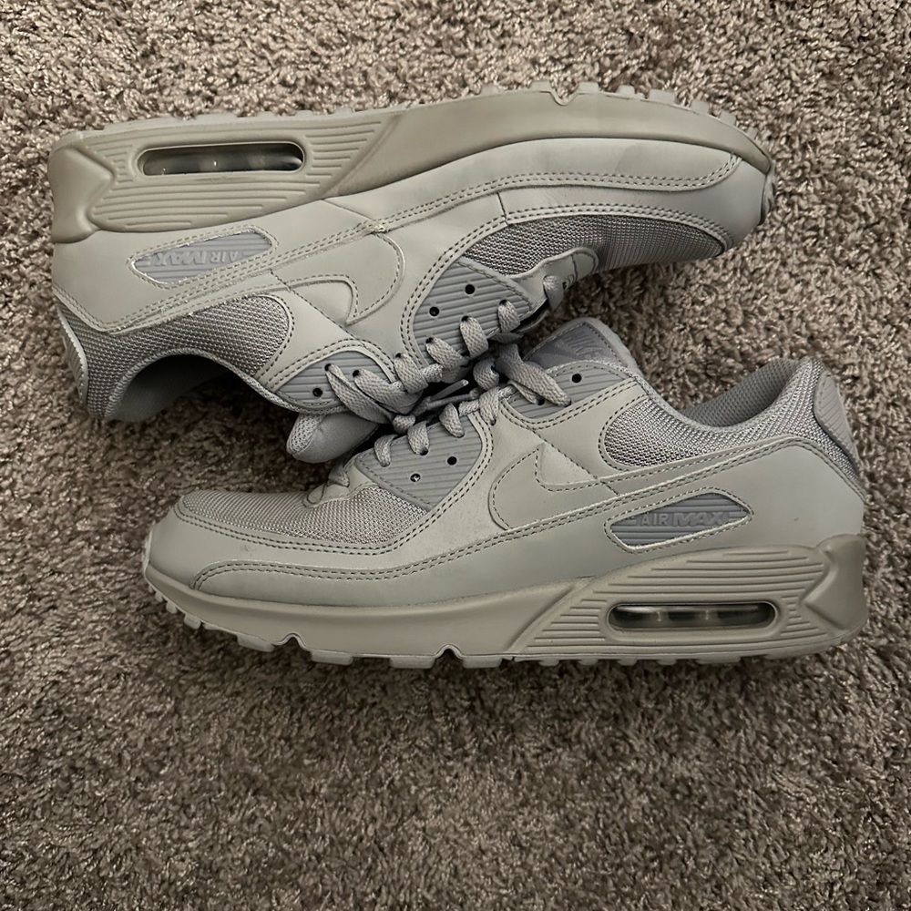 Nike Air Max 90 Triple Grey